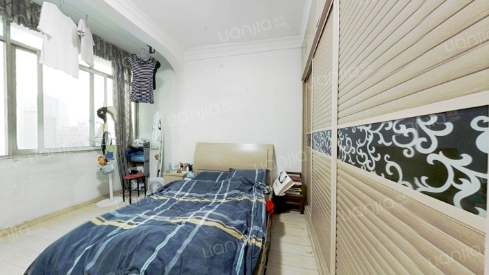 黎黄陂路4号二手房实景图