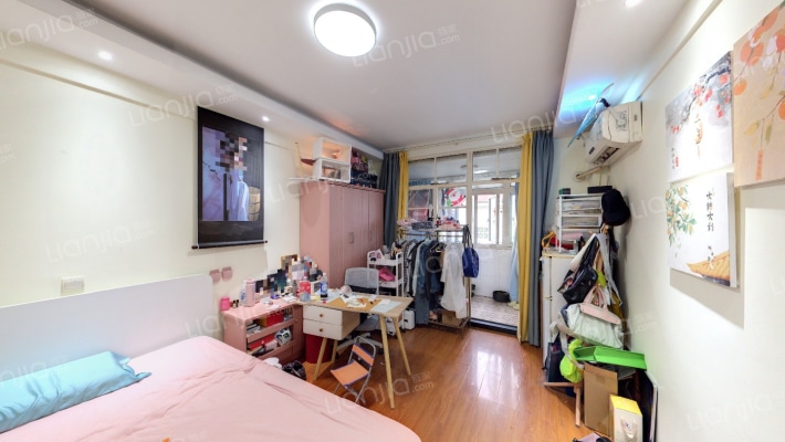 上工新村二手房实景图