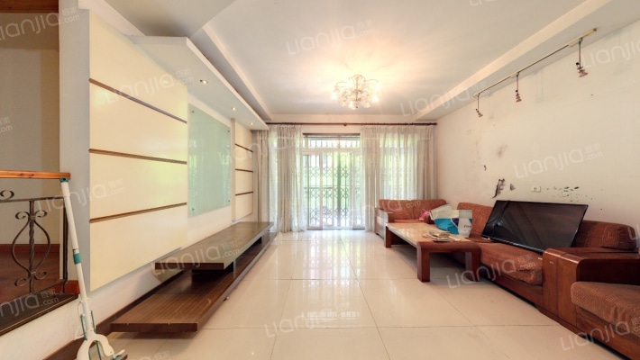 凤天花园二手房实景图