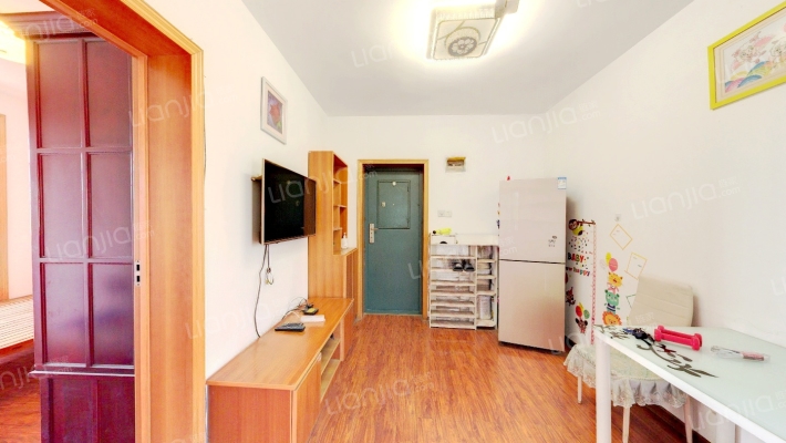 建设村二手房实景图