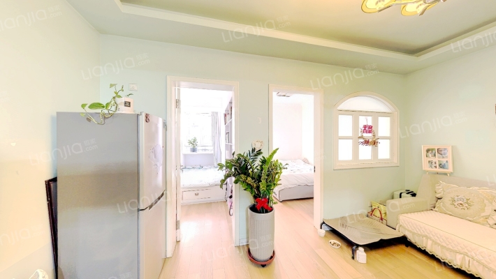 中海华庭二手房实景图