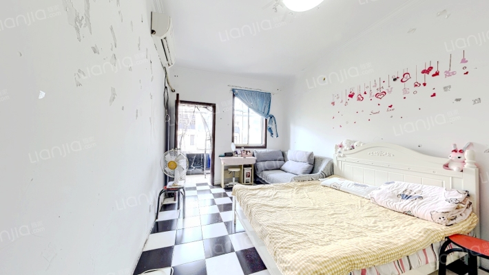 察院前东区二手房实景图