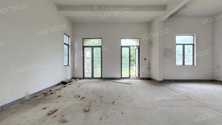 远洋城半山别墅二手房实景图