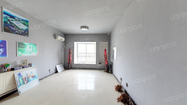 东京新城二手房实景图