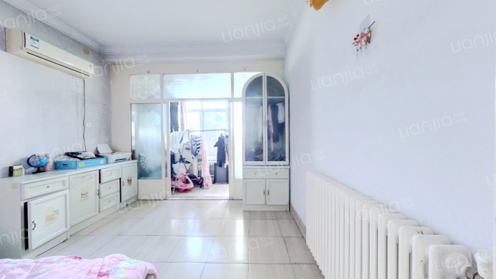 烟厂家属院二手房实景图