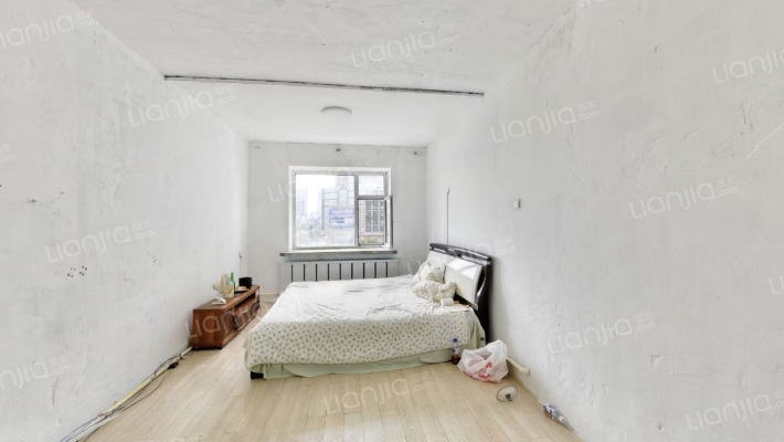 建设者公寓二手房实景图