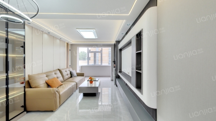 翠南隆达院二手房实景图