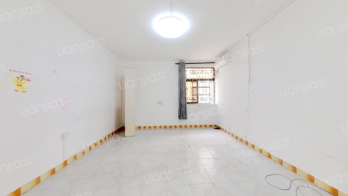 黄贝岭华侨新村二手房实景图