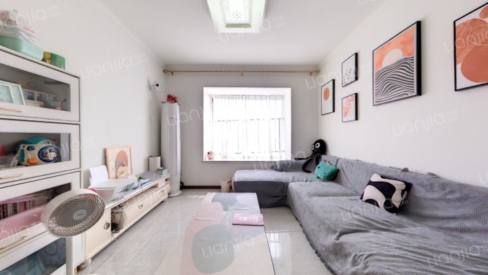 蓝光COCO时代三期二手房实景图