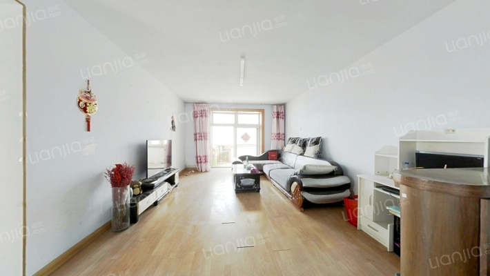 万达花园一期二手房实景图