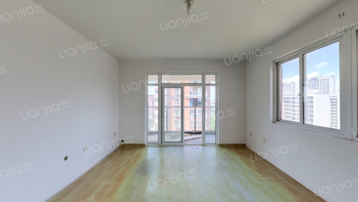 海秀花园二手房实景图