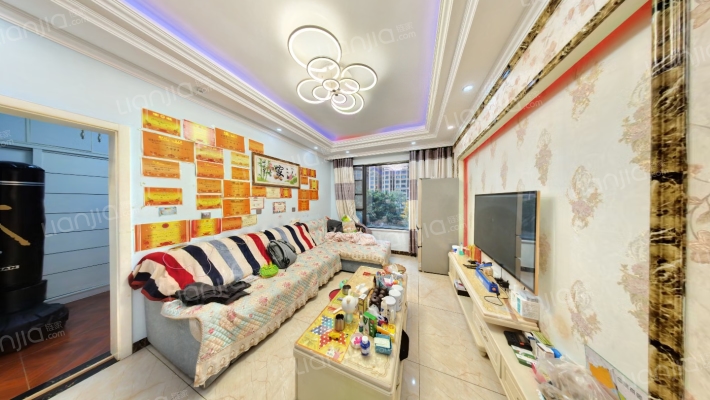 汇融广场B区二手房实景图