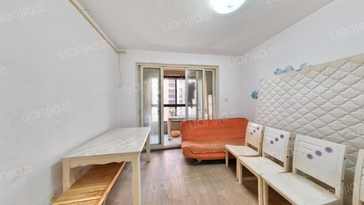 旭辉华庭二手房实景图