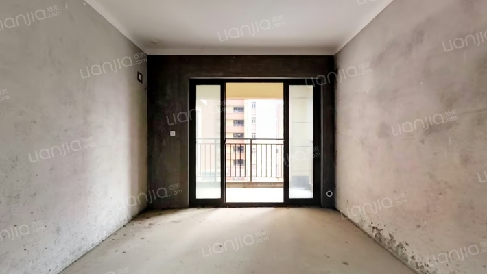 新城吾悦华府二手房实景图