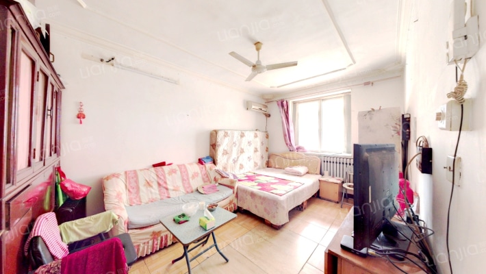 长青里二手房实景图