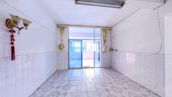 海房新村二手房实景图