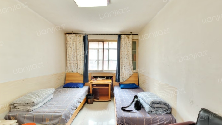 萃英花园二手房实景图