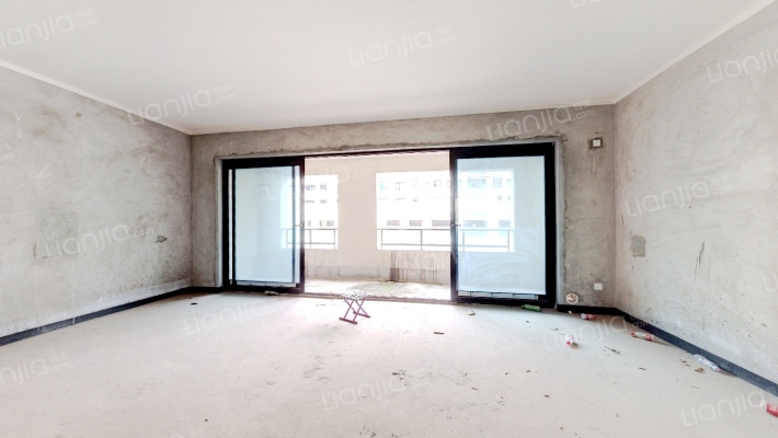 鲁能泰山7号七街区二手房实景图