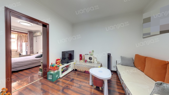 大庆路社区物资家属院二手房实景图