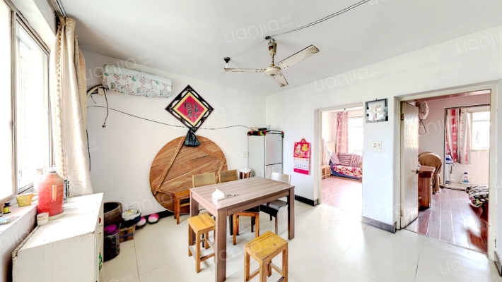 香莲公寓西区二手房实景图