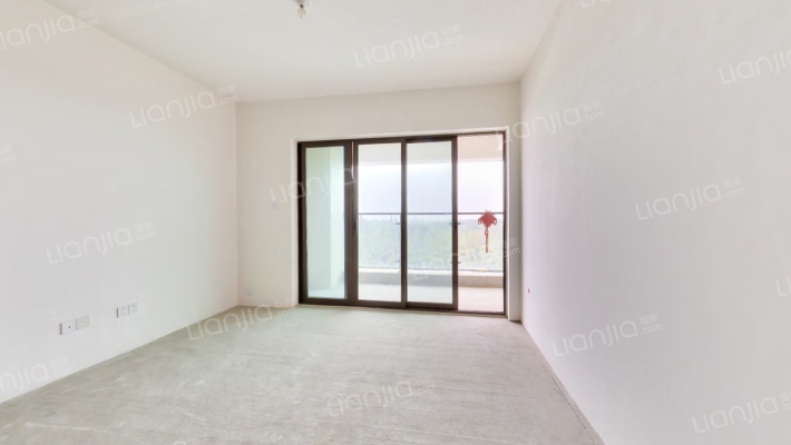 人居滨江城二手房实景图