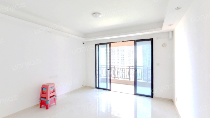 松湖碧桂园二期二手房实景图