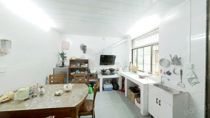 南大东路二手房实景图