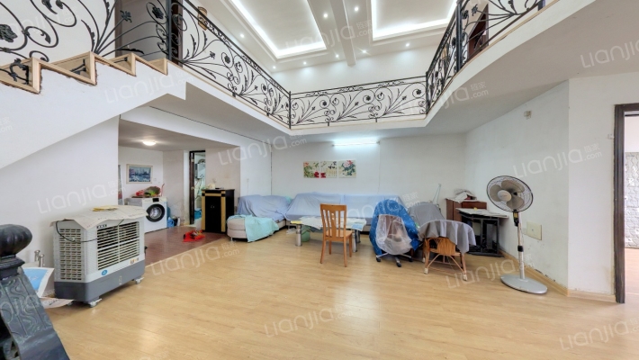 建政小区二手房实景图