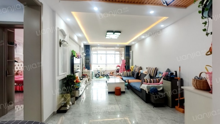 左庭右院第二季二手房实景图