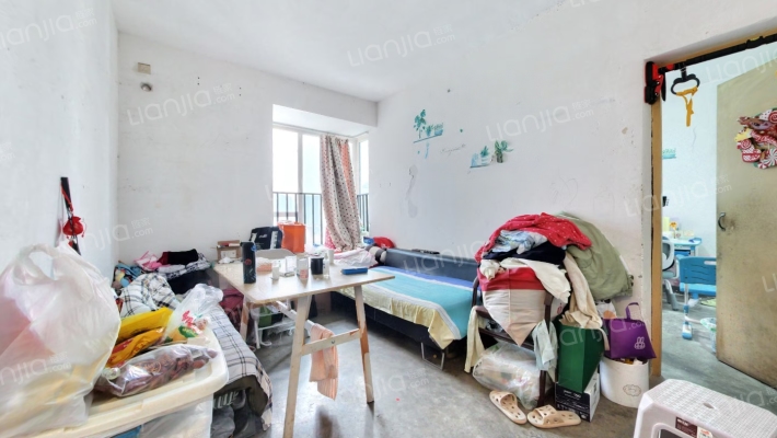 海桐三期二手房实景图