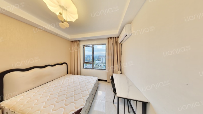 澜沁臻品府南区二手房实景图