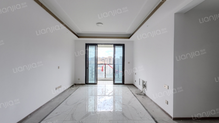 华董璞丽湾二手房实景图