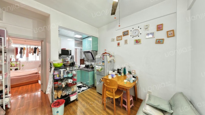 来凤里二手房实景图