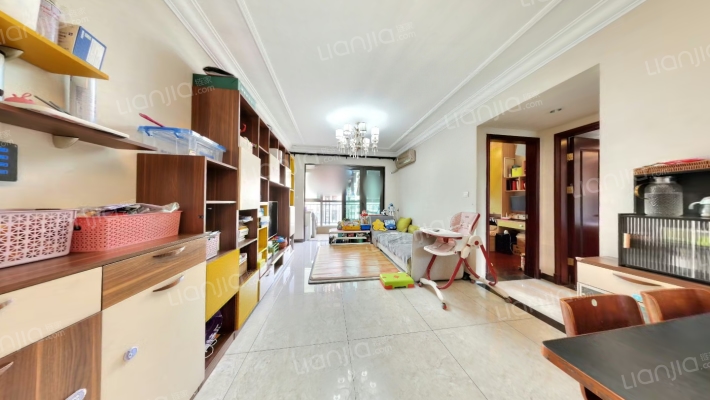 恒大翡翠华庭二手房实景图