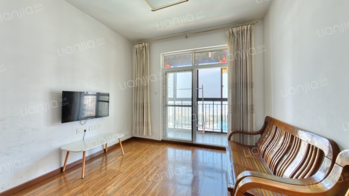 东兴天地C区二手房实景图