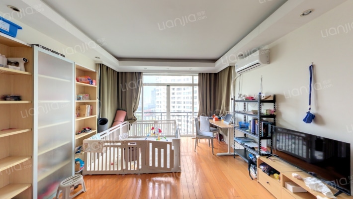 曼克顿豪庭二手房实景图