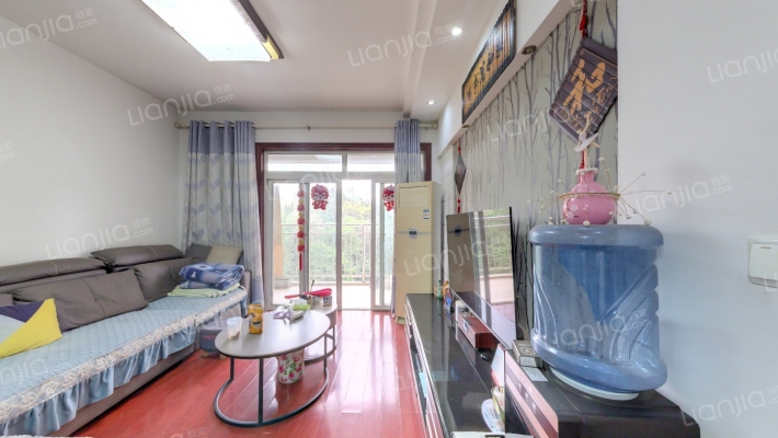 岭秀枫景二手房实景图