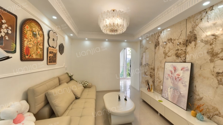 在水一方二手房实景图