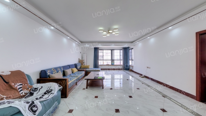 金霖华庭二手房实景图