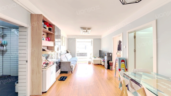 国贸二期二手房实景图