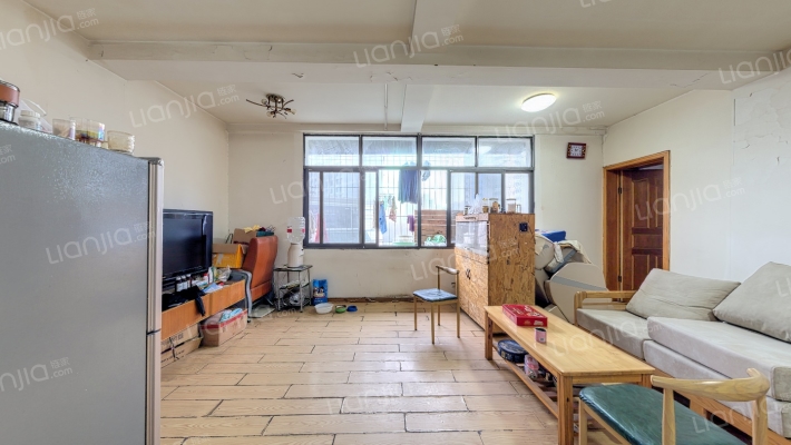 富豪公寓二手房实景图