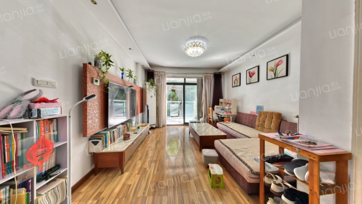 剑桥春天二手房实景图