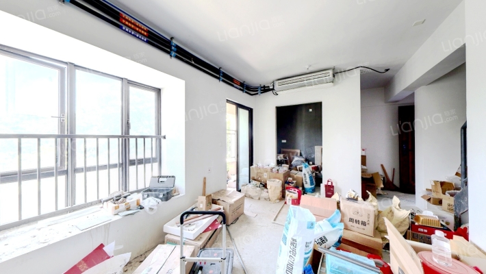 特房莱昂公馆二期二手房实景图