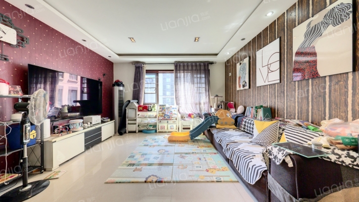 万科金域蓝湾一期二手房实景图