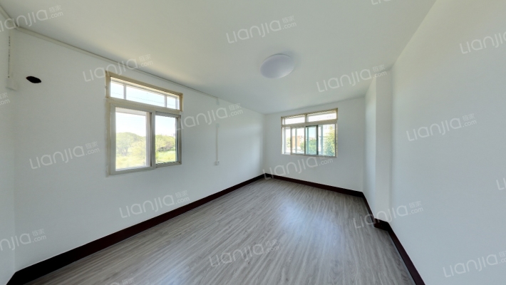 育红东里二手房实景图