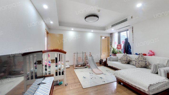 一方国际二手房实景图