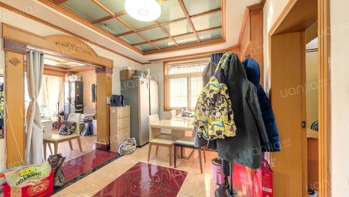 定淮门大街18号二手房实景图