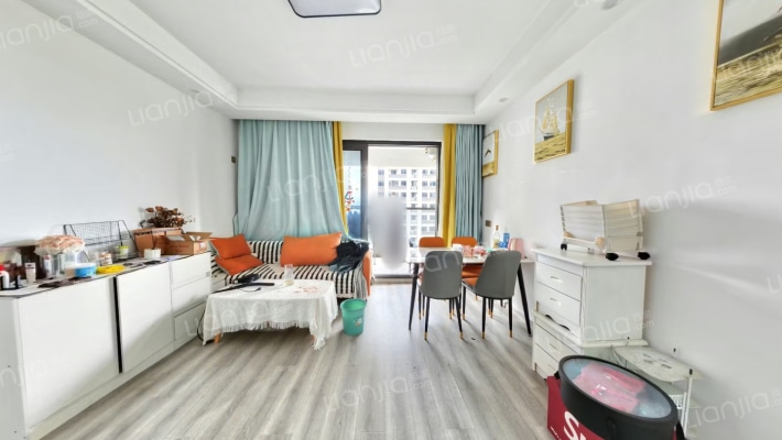 春天学府二手房实景图