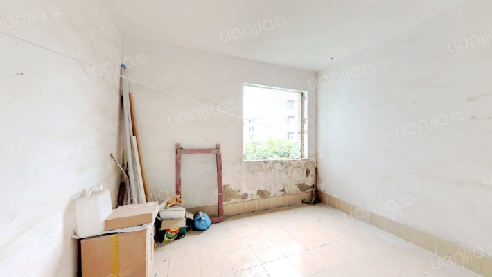 龙兴新村二手房实景图