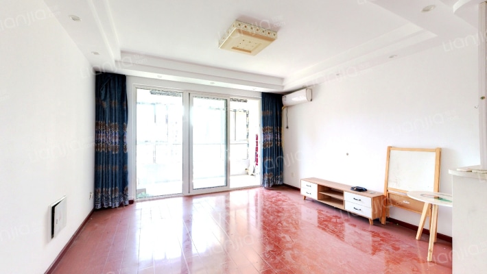 金地芳草地二手房实景图